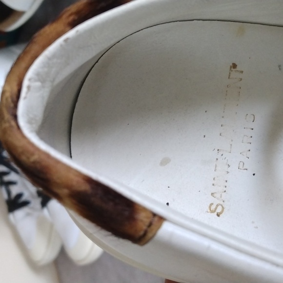 SAINT LAURENT - Picture 10 of 15